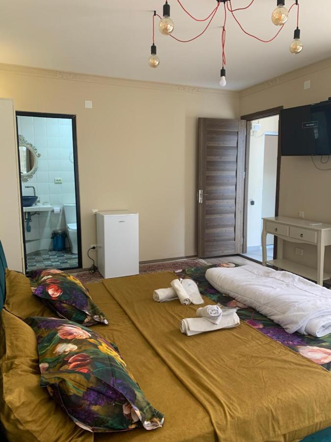 Mana-Mana Hotel Grigoleti Bagian luar foto