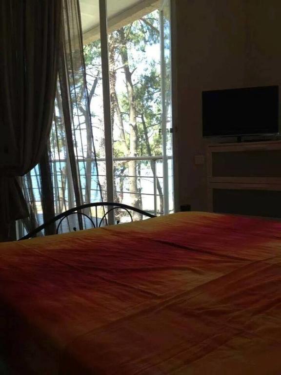Mana-Mana Hotel Grigoleti Ruang foto
