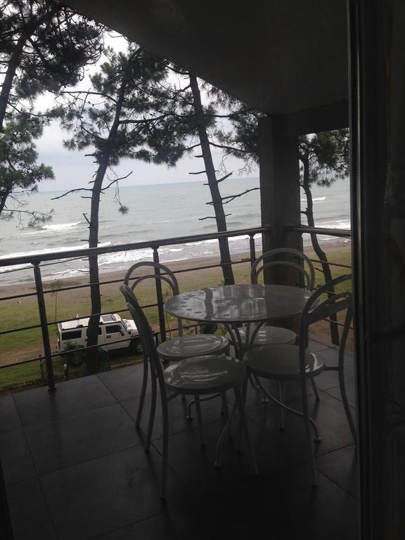 Mana-Mana Hotel Grigoleti Ruang foto